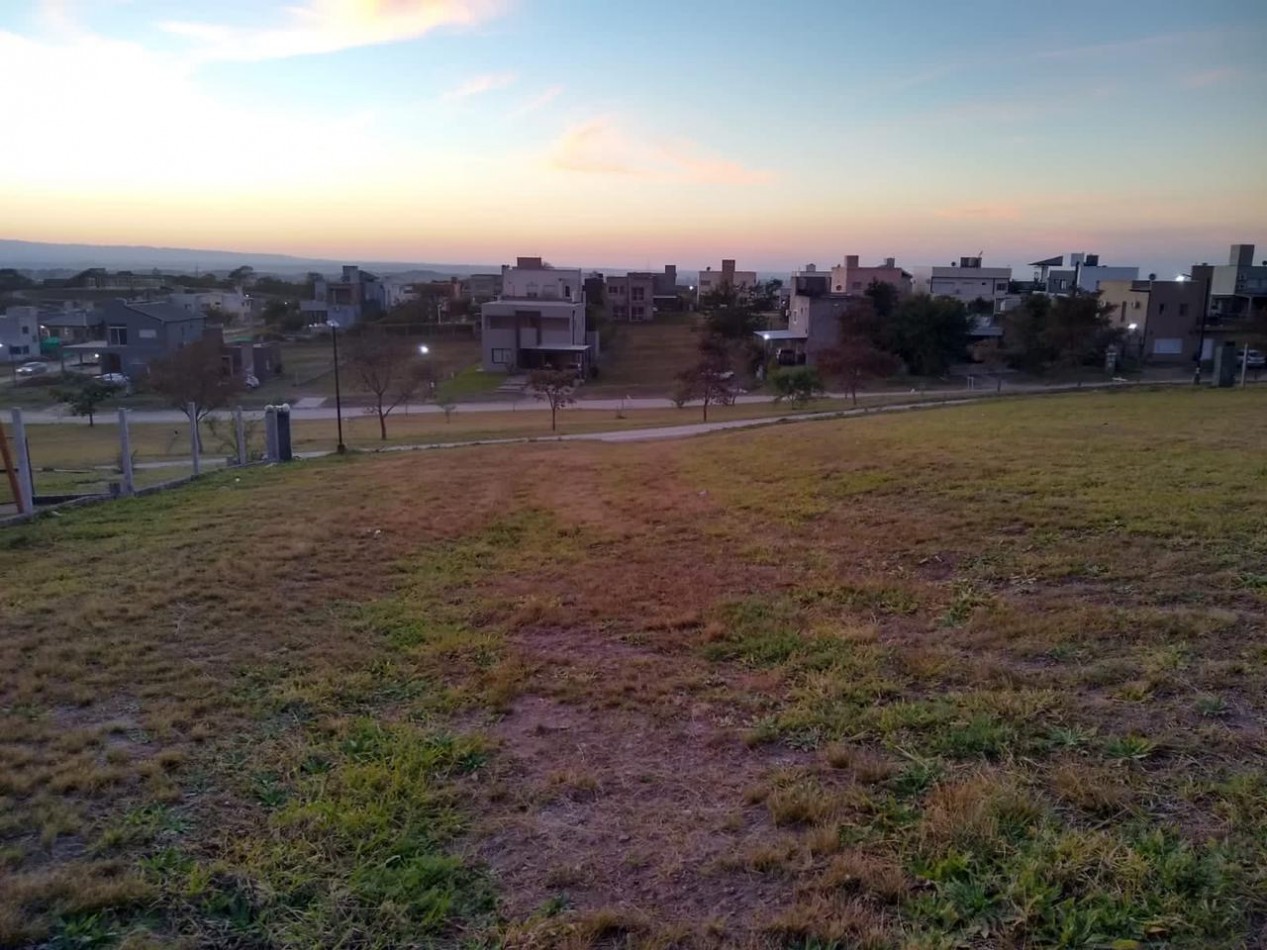 TERRENO - COUNTRY LOMA LINDA