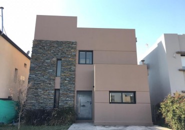 Casa Country Alltos del Cevil I